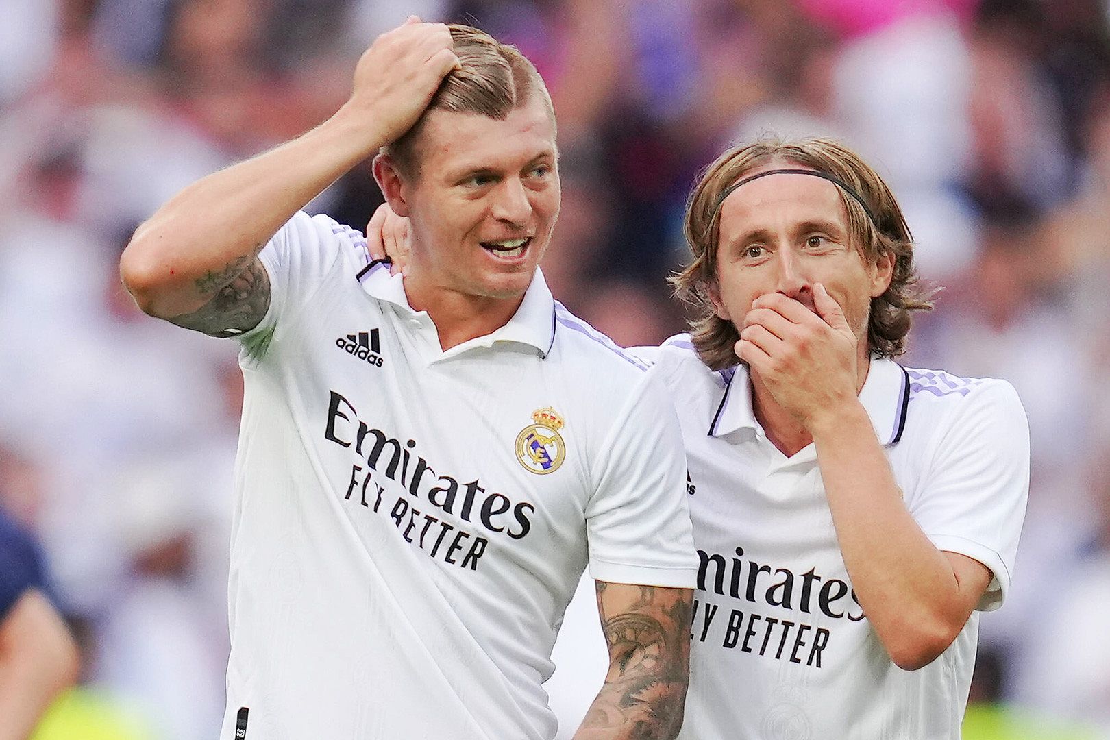 Luka Modrić và Toni Kroos