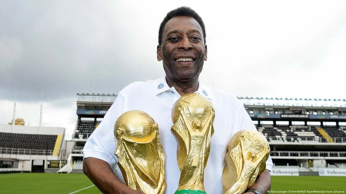 Vua bóng đá Pele, cầu thủ duy nhất 3 lần vô địch World Cup